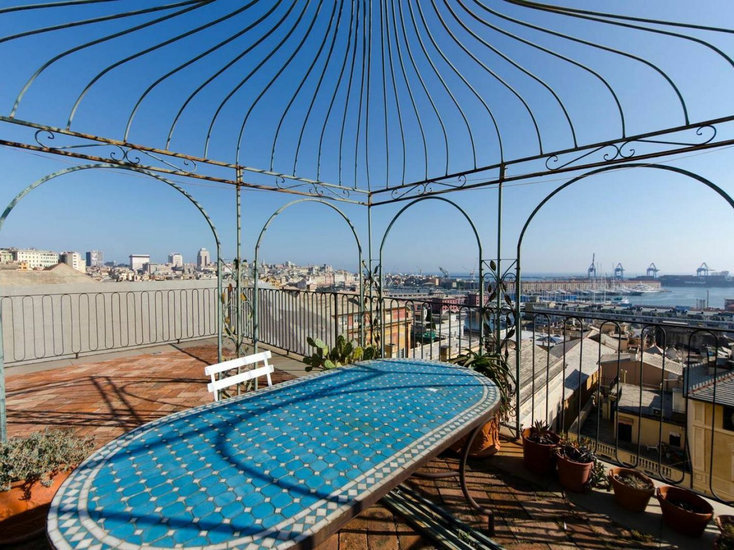 Joivy Sunny Apartment With Panoramic Terrace And Stunning View Genoa Exterior photo